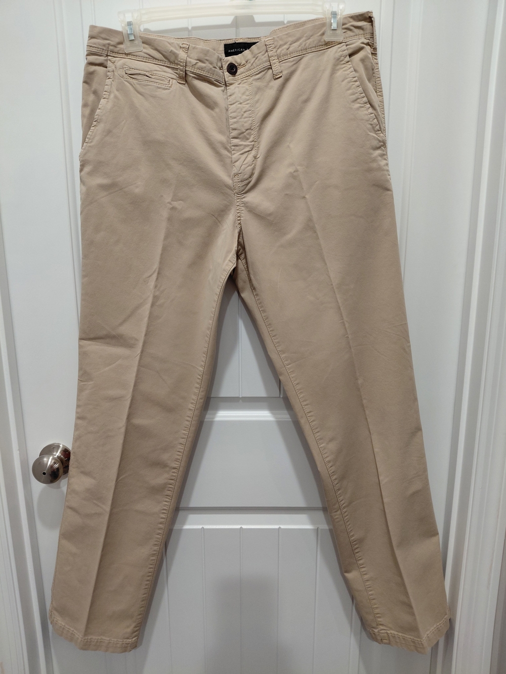 American Eagle Outfitters Beige Straight Chinos